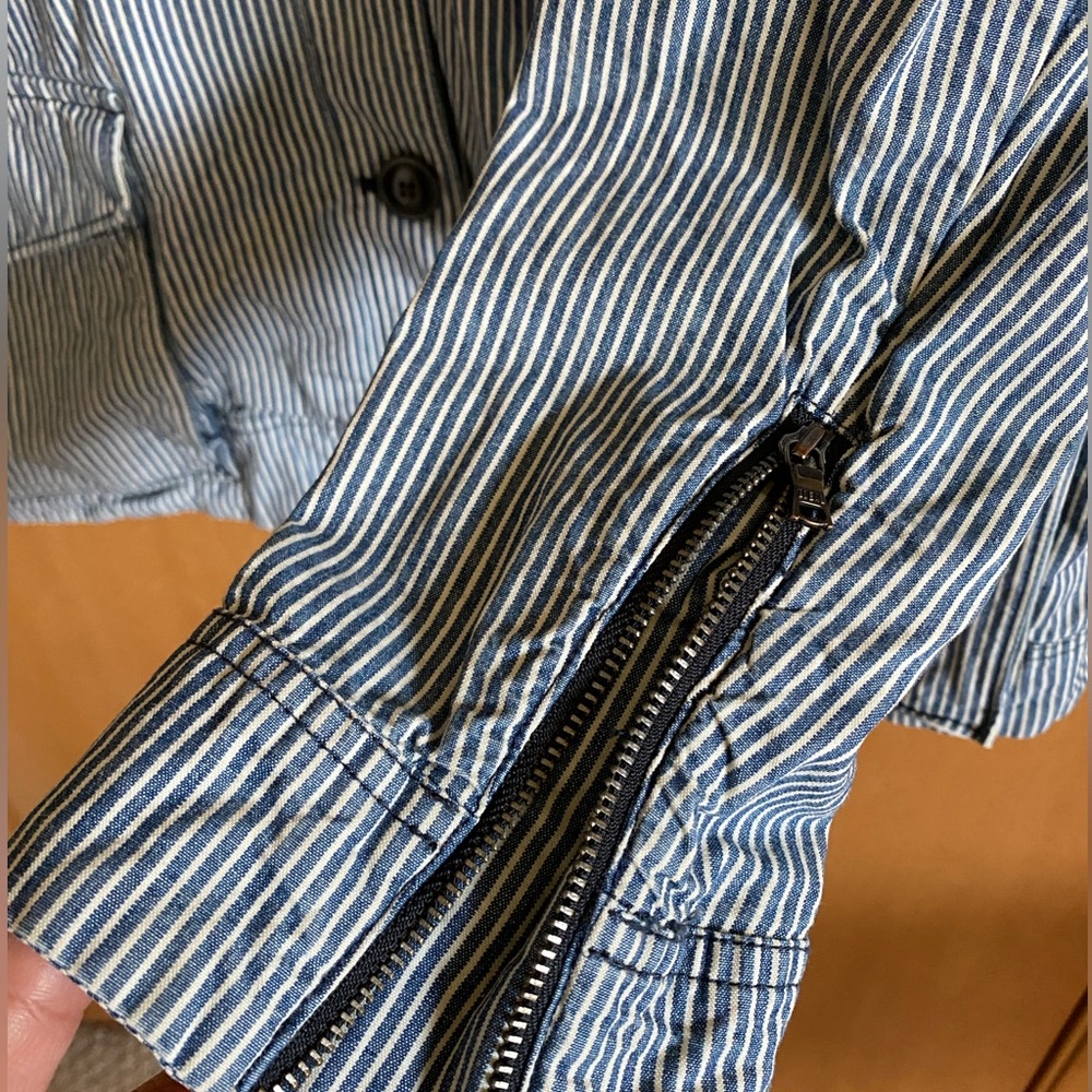 Gap Striped Jacket - image 8